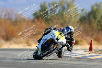 media/Jan-08-2022-SoCal Trackdays (Sat) [[1ec2777125]]/Turn 7 (1035am)/